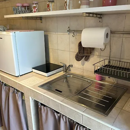 Milo's Ll Bari