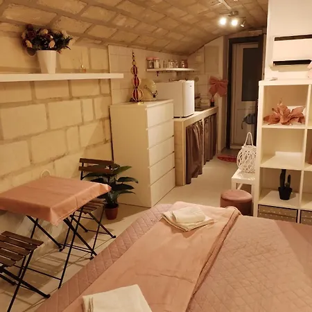 Bed and breakfast Milo's Ll *