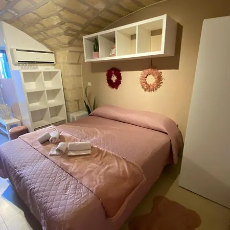 Bed & Breakfast Milo's Ll *