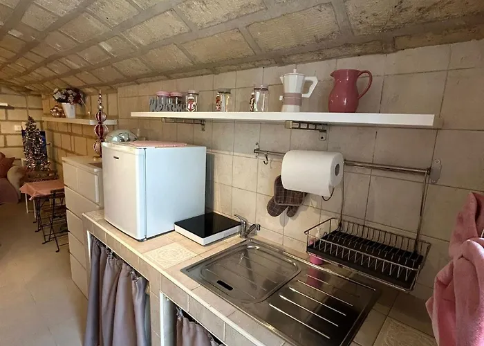 Bed & Breakfast Milo's Ll *