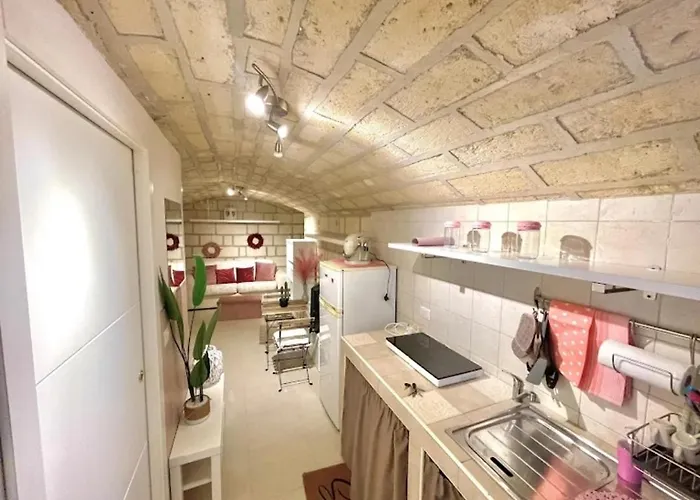 Milo's Ll Bed & Breakfast Bari